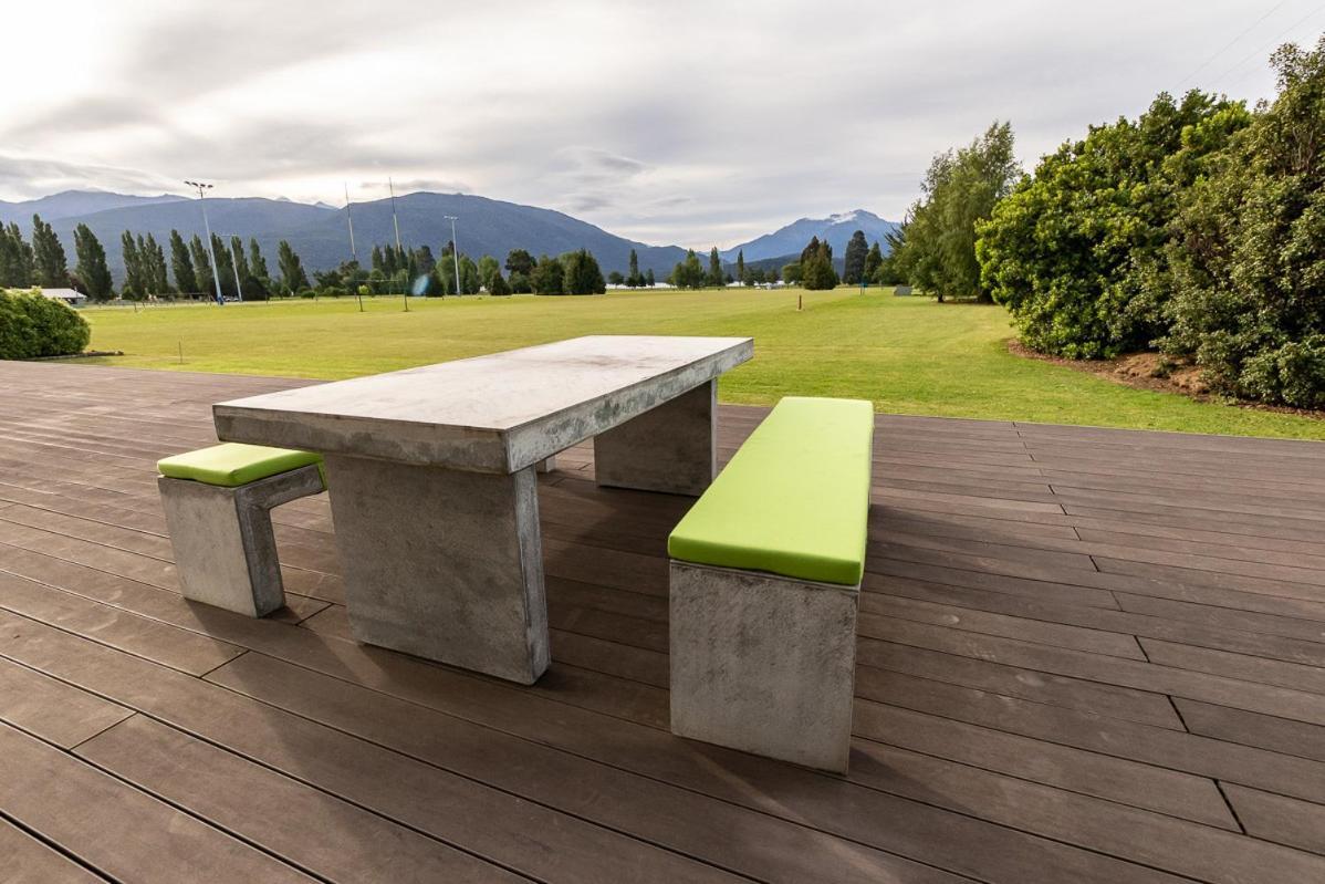 Poppa Pete'S - Te Anau Holiday Home מראה חיצוני תמונה