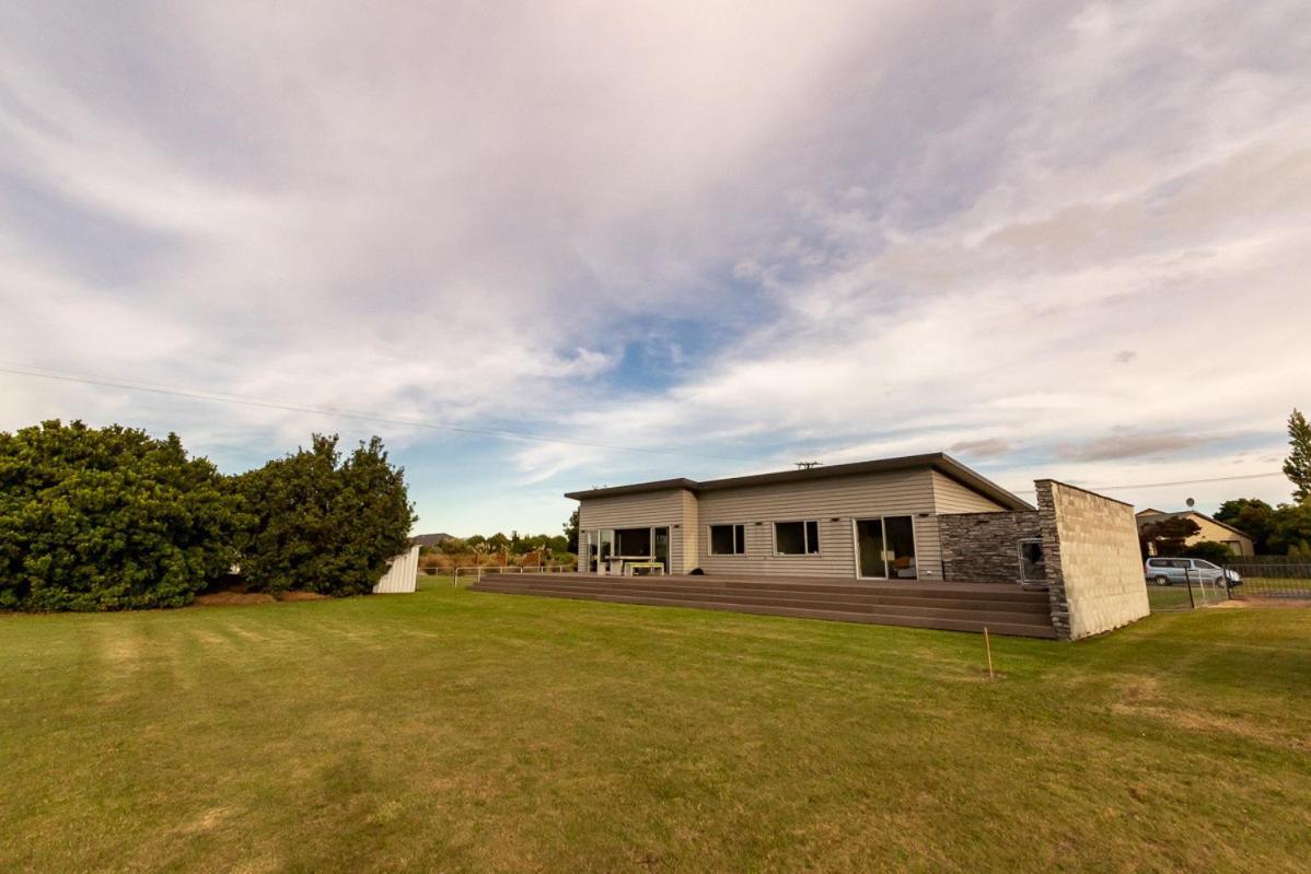 Poppa Pete'S - Te Anau Holiday Home מראה חיצוני תמונה